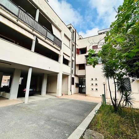 Relax Mariotti Apartamento Fiumicino Exterior foto